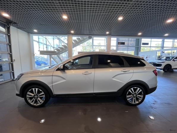 Lada (ВАЗ) Vesta I с пробегом 2020 года, цена 1 171 000 рублей, 140773 км, универсал, Автокод Объявления