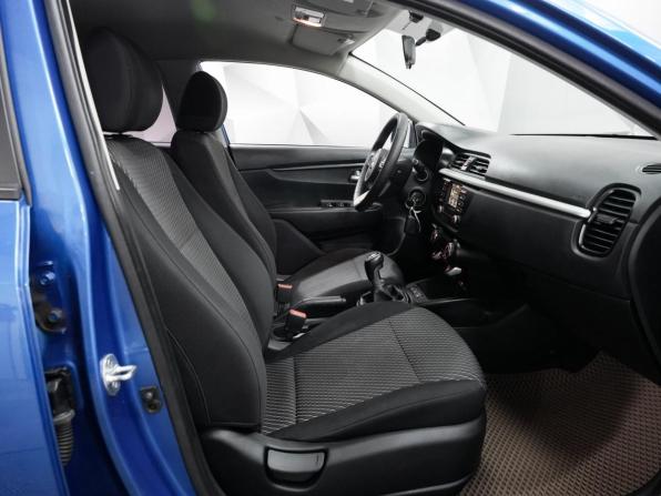 Kia Rio IV с пробегом 2018 года, цена 885 000 рублей, 217000 км, седан, Автокод Объявления