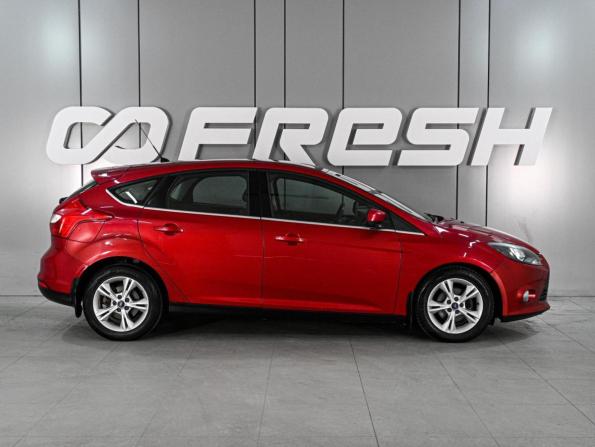 Ford Focus III с пробегом 2013 года, цена 899 000 рублей, 141147 км, хэтчбек, Автокод Объявления