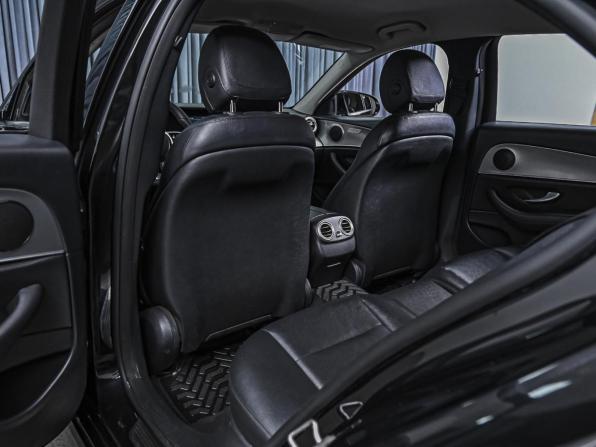 Mercedes-Benz E-Класс V (W213 S213 C238) с пробегом 2019 года, цена 2 339 000 рублей, 196992 км, седан, Автокод Объявления