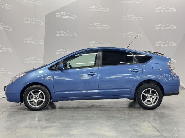 Toyota Prius II Рестайлинг (XW20) с пробегом 2009 года, цена 799 000 рублей, 217000 км, лифтбек, Автокод Объявления