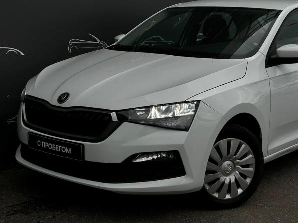 Skoda Rapid II с пробегом 2021 года, цена 1 598 500 рублей, 94940 км, лифтбек, Автокод Объявления