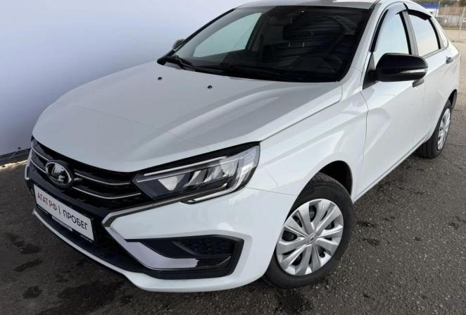 Lada (ВАЗ) Vesta I Рестайлинг (NG) с пробегом 2025 года, цена 1 375 000 рублей, 10032 км, седан, Автокод Объявления