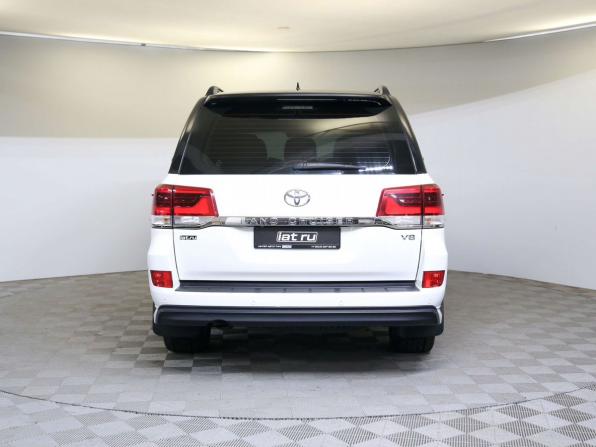 Toyota Land Cruiser 200 Series Рестайлинг 2 с пробегом 2018 года, цена 8 300 000 рублей, 78495 км, внедорожник, Автокод Объявления