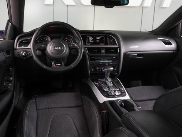 Audi A5 I (8T) Рестайлинг с пробегом 2012 года, цена 1 599 000 рублей, 259746 км, лифтбек, Автокод Объявления
