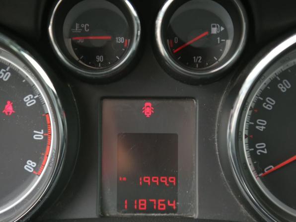 Opel Mokka I с пробегом 2014 года, цена 923 000 рублей, 118700 км, внедорожник, Автокод Объявления