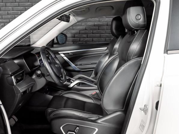 Geely Atlas Pro с пробегом 2022 года, цена 1 990 000 рублей, 45747 км, внедорожник, Автокод Объявления