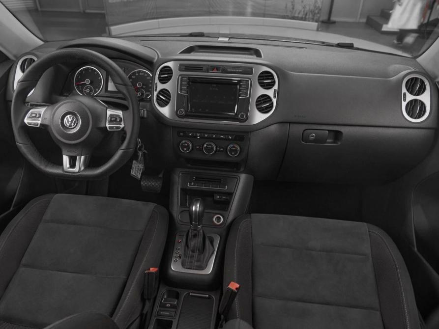 Volkswagen Tiguan I Рестайлинг Москва  - изображение 9