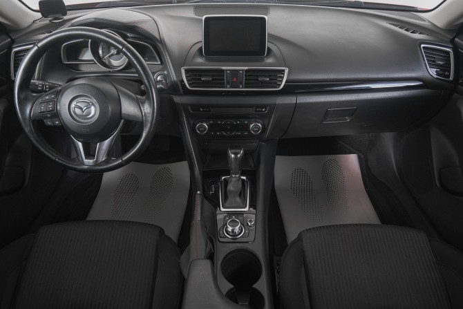 Mazda 3 III (BM) с пробегом 2013 года, цена 1 059 000 рублей, 110000 км, хэтчбек, Автокод Объявления
