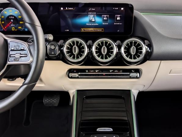 Mercedes-Benz GLA II (H247) с пробегом 2020 года, цена 3 430 000 рублей, 39213 км, внедорожник, Автокод Объявления