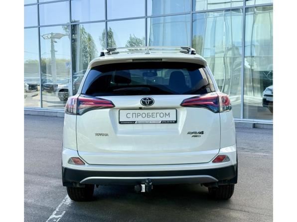 Toyota RAV4 IV (XA40) Рестайлинг с пробегом 2017 года, цена 2 145 000 рублей, 183924 км, внедорожник, Автокод Объявления