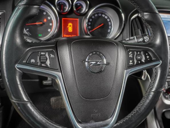 Opel Astra J с пробегом 2010 года, цена 759 000 рублей, 169193 км, хэтчбек, Автокод Объявления