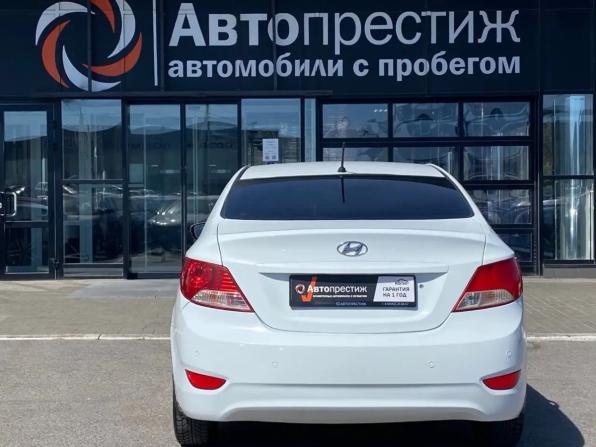 Hyundai Solaris I с пробегом 2012 года, цена 739 000 рублей, 145192 км, седан, Автокод Объявления