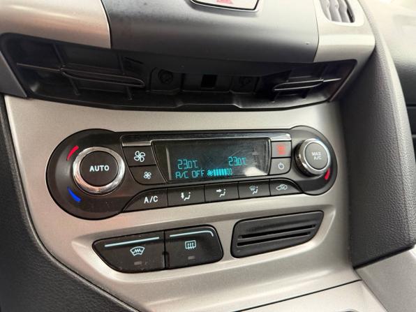 Ford Focus III с пробегом 2013 года, цена 595 000 рублей, 190700 км, хэтчбек, Автокод Объявления