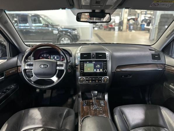 Kia Mohave I Рестайлинг с пробегом 2018 года, цена 2 975 000 рублей, 169492 км, внедорожник, Автокод Объявления