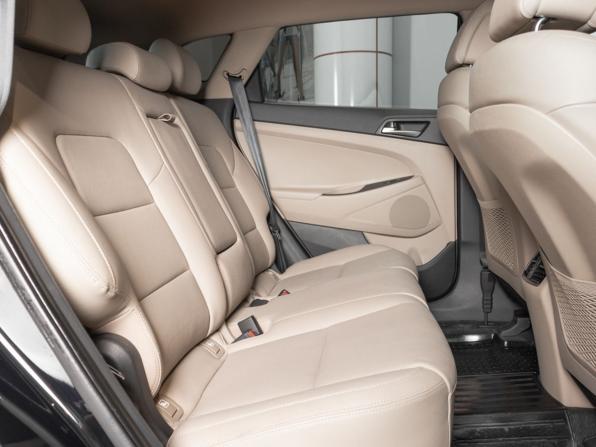 Hyundai Tucson III с пробегом 2018 года, цена 2 600 000 рублей, 46210 км, внедорожник, Автокод Объявления