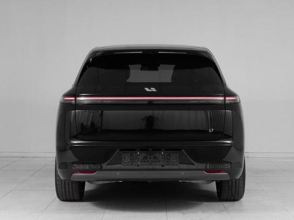 Li Auto (Lixiang) L7 I Рестайлинг с пробегом 2025 года, цена 7 329 000 рублей, 4 км, внедорожник, Автокод Объявления