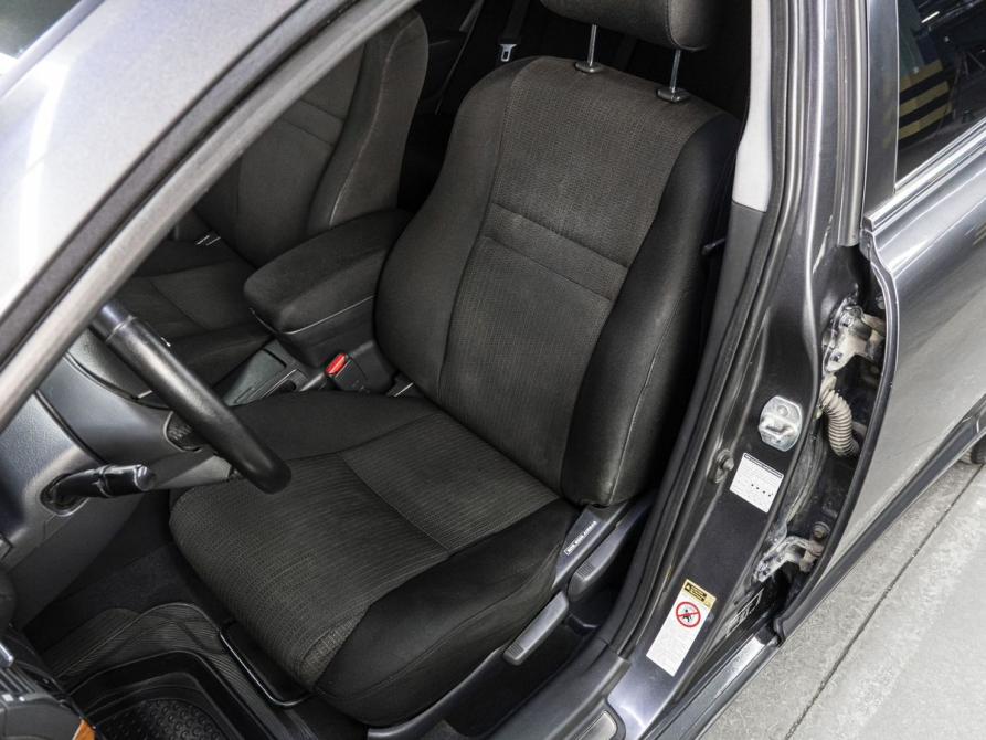 Toyota Avensis II Рестайлинг Тюмень  - изображение 13
