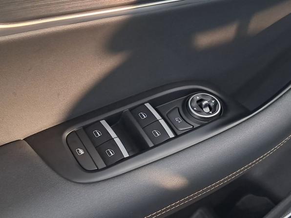Chery Tiggo 8 I Рестайлинг с пробегом 2022 года, цена 1 930 000 рублей, 29762 км, внедорожник, Автокод Объявления