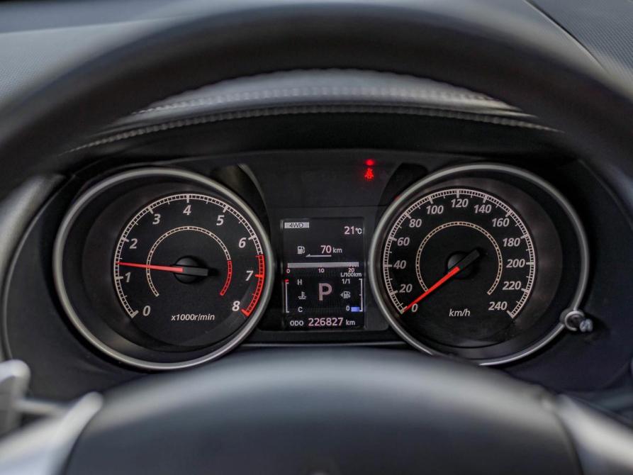 Mitsubishi Outlander II Рестайлинг Санкт-Петербург  - изображение 5