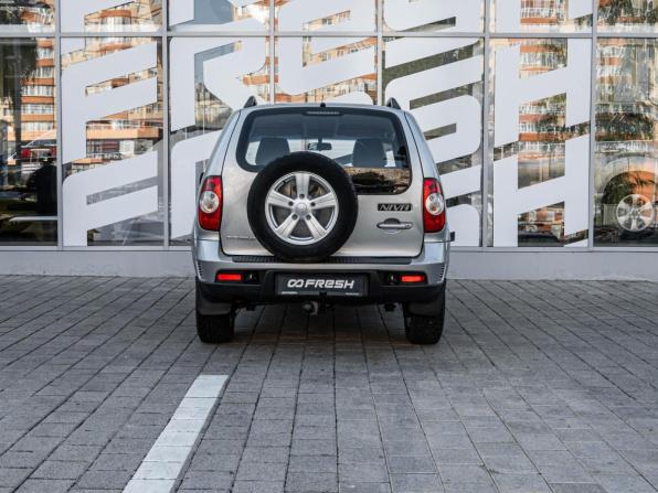 Chevrolet Niva I Рестайлинг с пробегом 2014 года, цена 628 800 рублей, 317452 км, внедорожник, Автокод Объявления