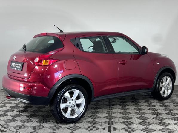Nissan Juke I с пробегом 2012 года, цена 1 075 000 рублей, 125907 км, внедорожник, Автокод Объявления