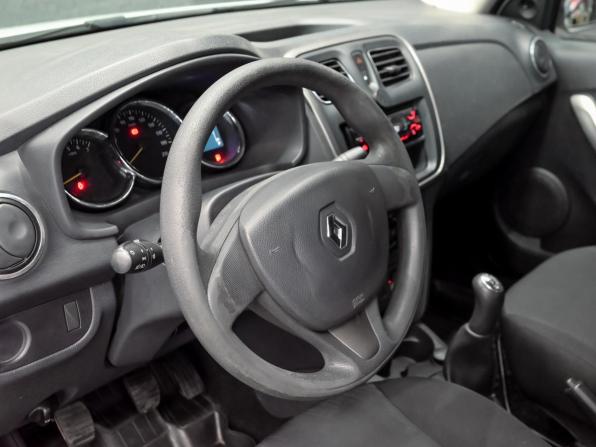 Renault Logan II с пробегом 2016 года, цена 610 000 рублей, 170897 км, седан, Автокод Объявления