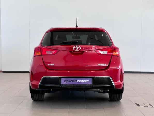 Toyota Auris II с пробегом 2013 года, цена 1 190 000 рублей, 188618 км, хэтчбек, Автокод Объявления
