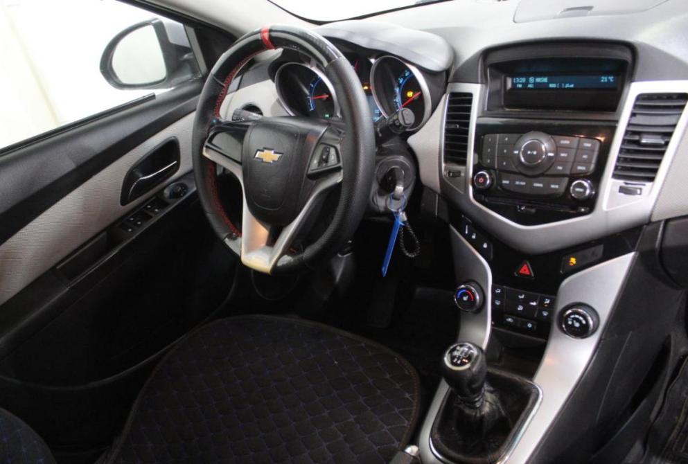 Chevrolet Cruze I Рестайлинг Астрахань  - изображение 16