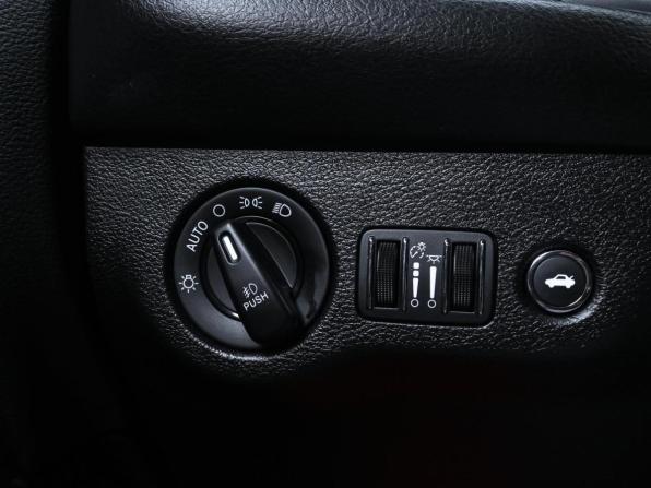 Dodge Challenger III Рестайлинг 2 с пробегом 2020 года, цена 3 799 000 рублей, 37887 км, купе, Автокод Объявления