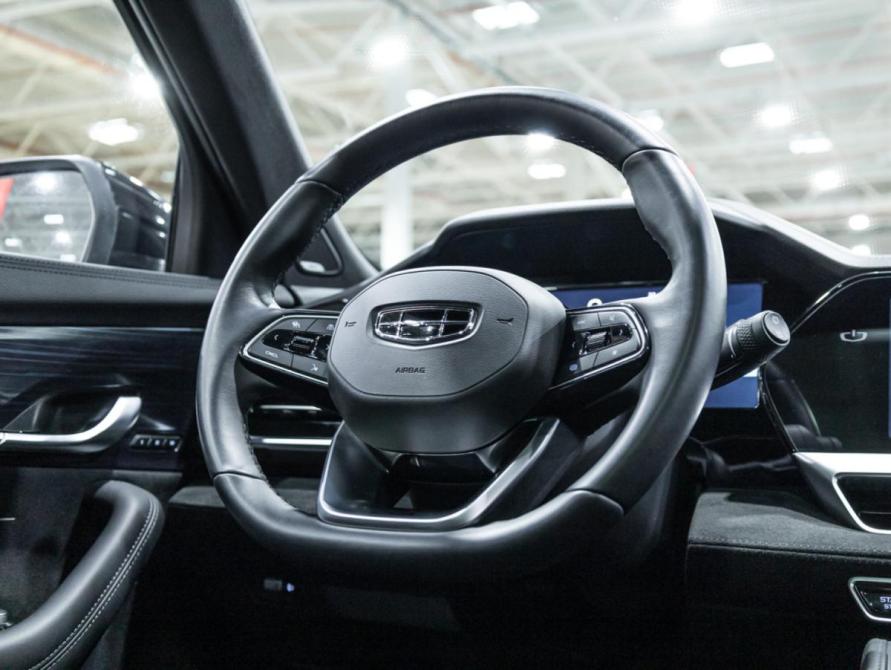 Geely Monjaro I Санкт-Петербург  - изображение 32