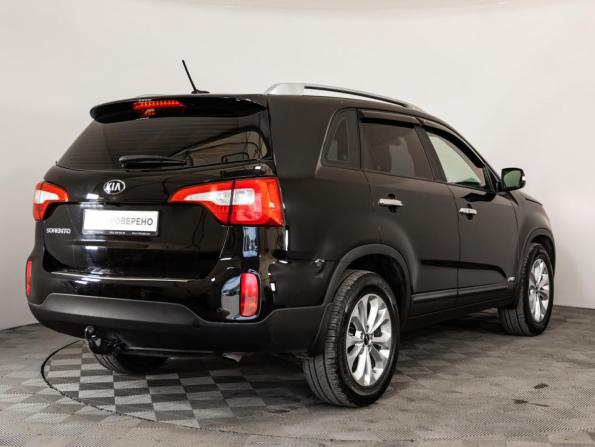 Kia Sorento II Рестайлинг с пробегом 2017 года, цена 1 999 000 рублей, 135803 км, внедорожник, Автокод Объявления