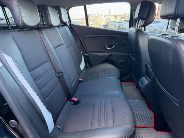 Renault Megane III Рестайлинг с пробегом 2013 года, цена 665 000 рублей, 208700 км, хэтчбек, Автокод Объявления