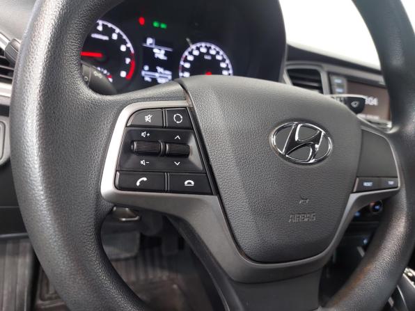 Hyundai Solaris II с пробегом 2020 года, цена 1 505 000 рублей, 76000 км, седан, Автокод Объявления