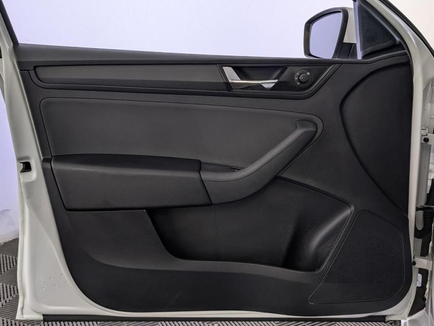 Skoda Rapid I Рестайлинг Москва  - изображение 19