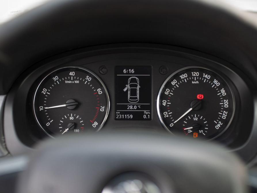 Skoda Rapid I Курган  - изображение 15
