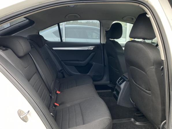 Skoda Octavia III (A7) с пробегом 2014 года, цена 949 000 рублей, 260643 км, лифтбек, Автокод Объявления