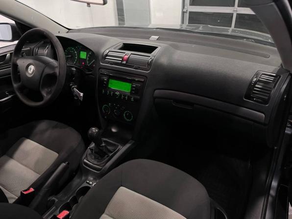 Skoda Octavia II (A5) с пробегом 2007 года, цена 399 000 рублей, 186806 км, лифтбек, Автокод Объявления
