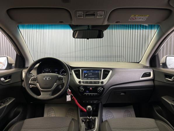 Hyundai Solaris II с пробегом 2019 года, цена 1 157 000 рублей, 142084 км, седан, Автокод Объявления