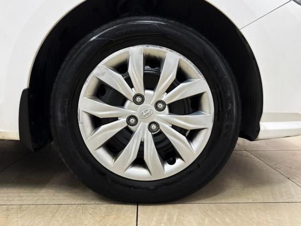 Hyundai Solaris II Рестайлинг с пробегом 2021 года, цена 1 580 000 рублей, 81563 км, седан, Автокод Объявления