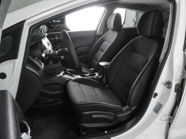 Kia Cerato III с пробегом 2015 года, цена 999 000 рублей, 224423 км, седан, Автокод Объявления