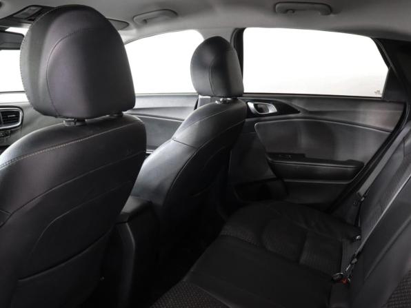 Kia Ceed III с пробегом 2019 года, цена 1 470 000 рублей, 176799 км, хэтчбек, Автокод Объявления