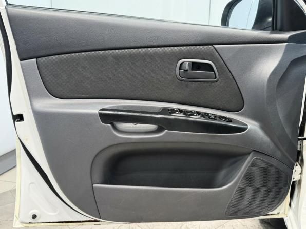 Kia Rio II Рестайлинг с пробегом 2011 года, цена 599 000 рублей, 218730 км, седан, Автокод Объявления