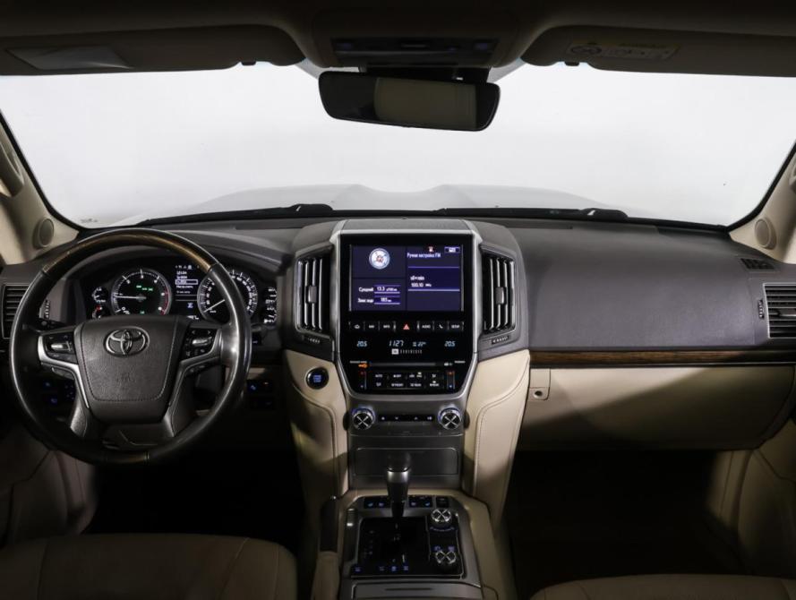 Toyota Land Cruiser 200 Series Рестайлинг 2 Москва  - изображение 14