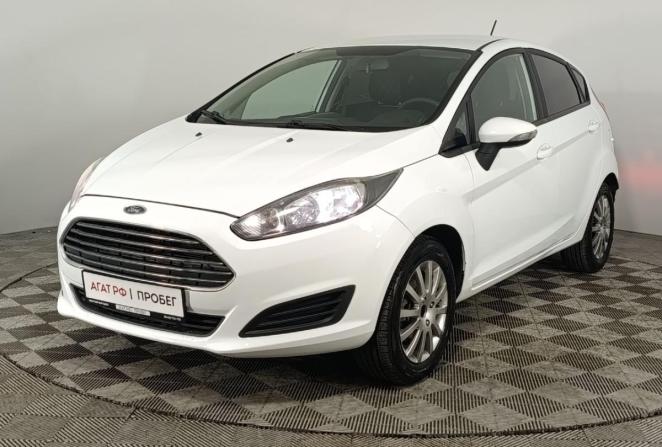 Ford Fiesta Mk6 Рестайлинг с пробегом 2016 года, цена 720 000 рублей, 222000 км, хэтчбек, Автокод Объявления