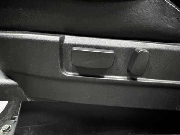 Mitsubishi Outlander II Рестайлинг с пробегом 2011 года, цена 1 250 000 рублей, 160436 км, внедорожник, Автокод Объявления