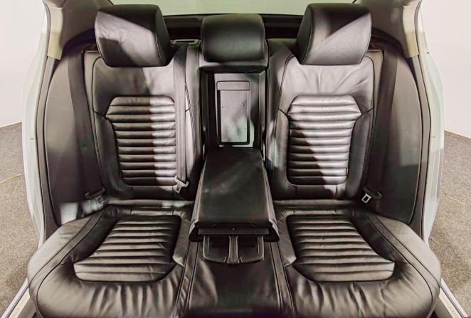 Volkswagen Passat B7 с пробегом 2011 года, цена 930 000 рублей, 179135 км, седан, Автокод Объявления