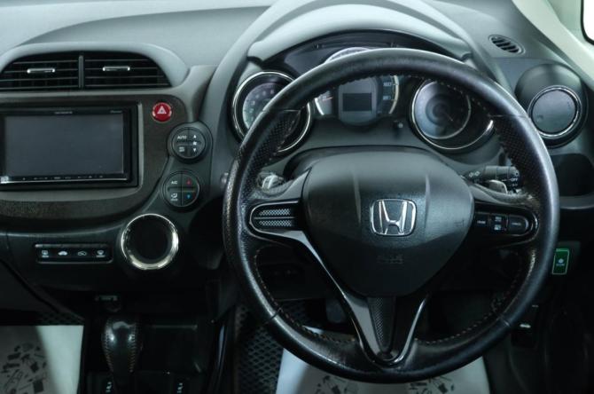 Honda Fit Shuttle I Рестайлинг с пробегом 2014 года, цена 999 000 рублей, 188100 км, универсал, Автокод Объявления