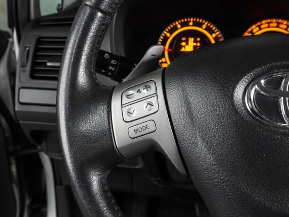 Toyota Auris I с пробегом 2008 года, цена 849 000 рублей, 174233 км, хэтчбек, Автокод Объявления