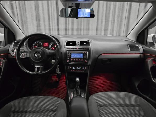 Volkswagen Polo V с пробегом 2012 года, цена 870 000 рублей, 165000 км, седан, Автокод Объявления